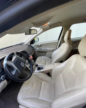 Volvo XC 60 cena 45900 przebieg: 295000, rok produkcji 2012 z Kraków małe 56